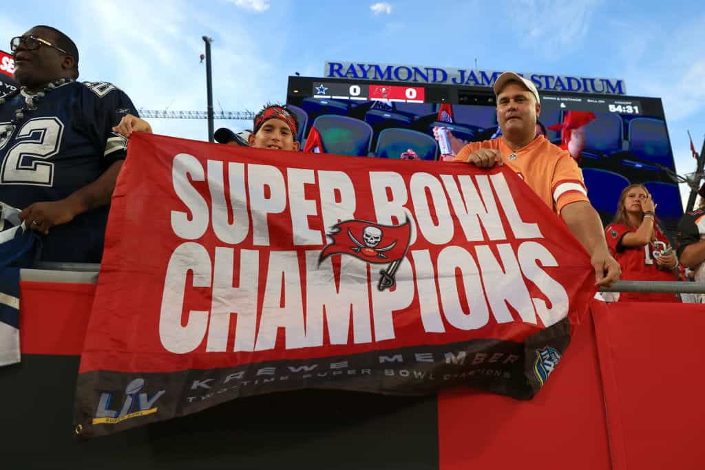 Happy Tampa fans after their teams Super Bowl triumph.